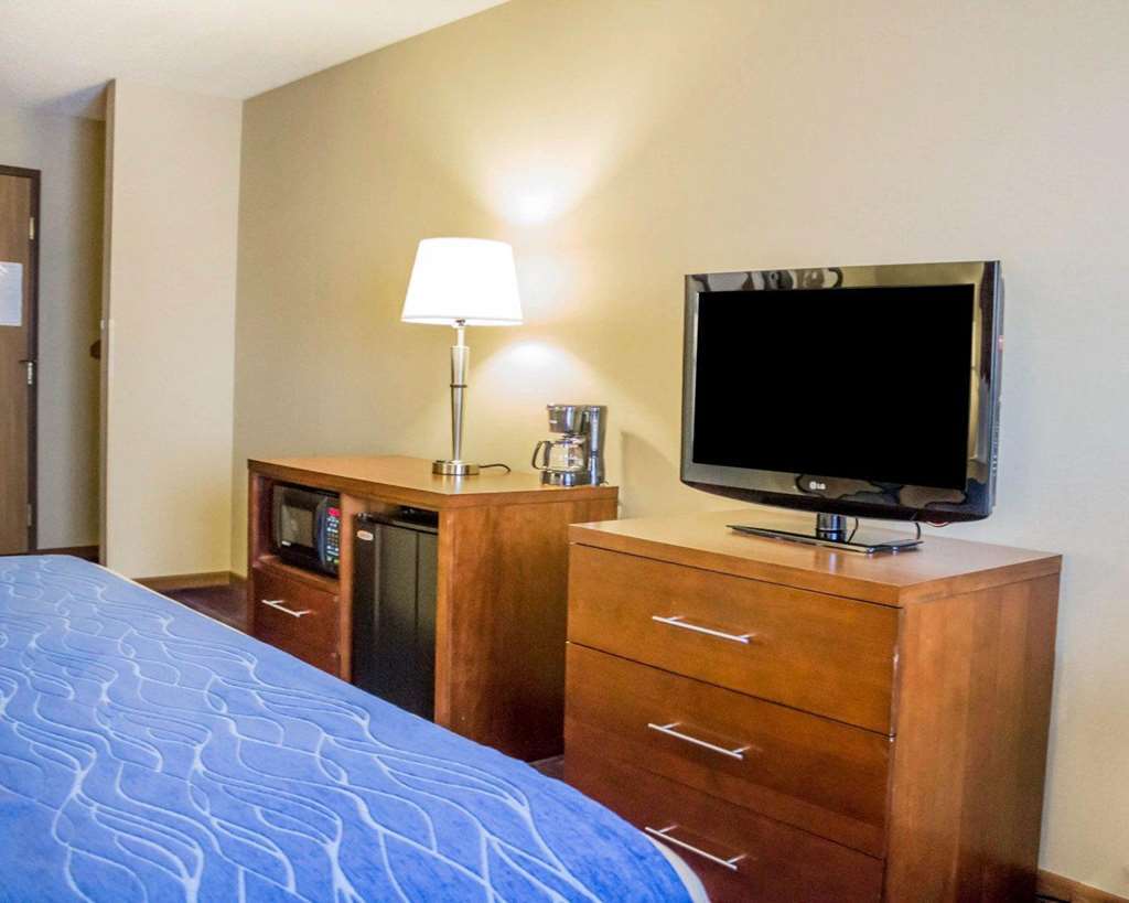 Comfort Inn Iron Mountain Oda fotoğraf